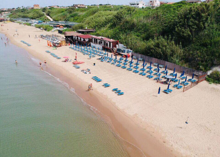 Our 5 Favorite Beaches Near Rome