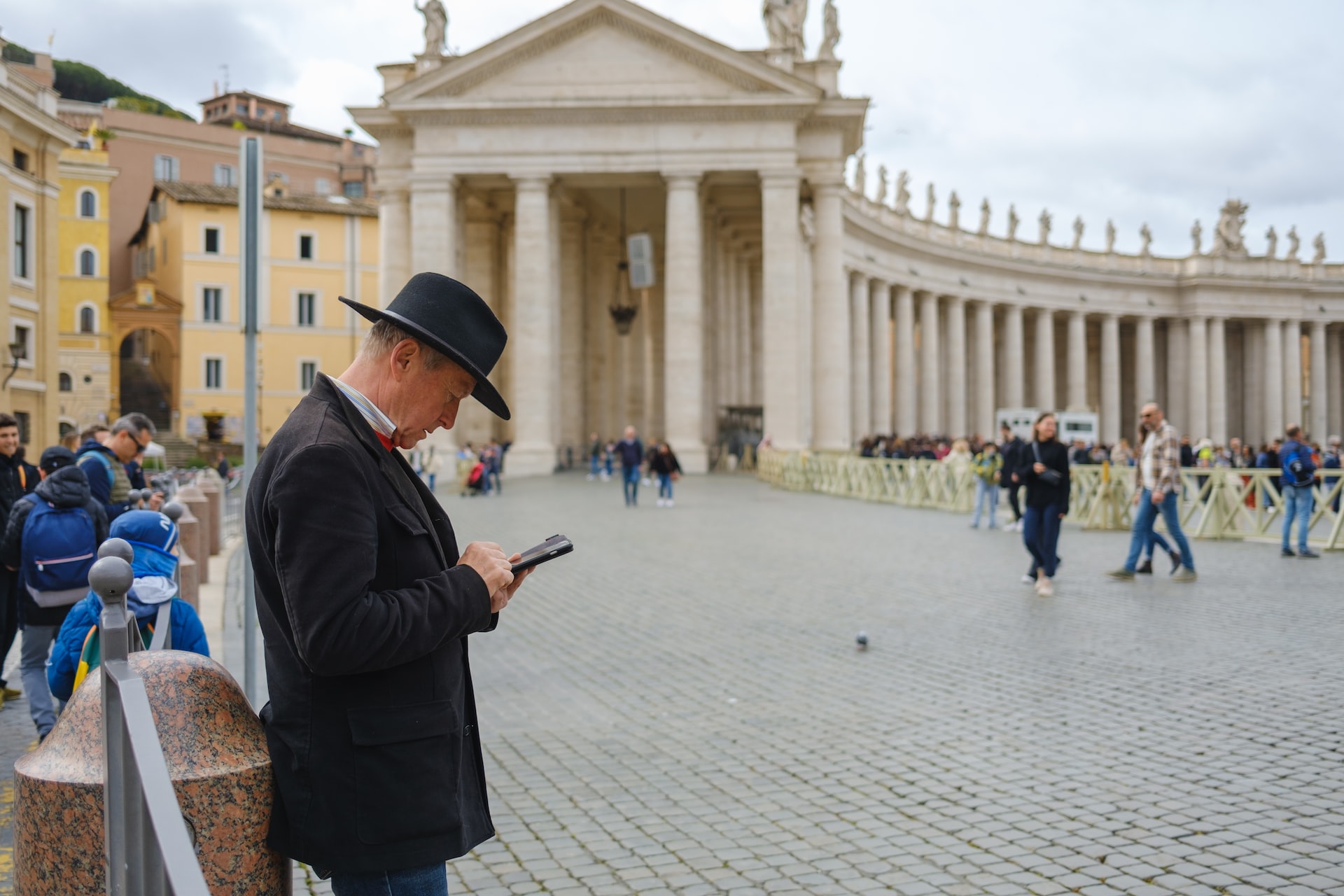 Essential Apps to Download Before a Trip to Rome TreasureRome